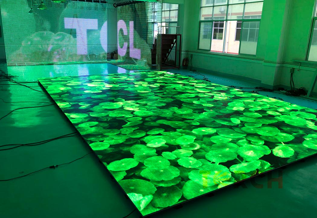 led dance floor in torchvisual workshop